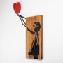 Wallity Banksy - 15 Escultura de pared de madera y metal